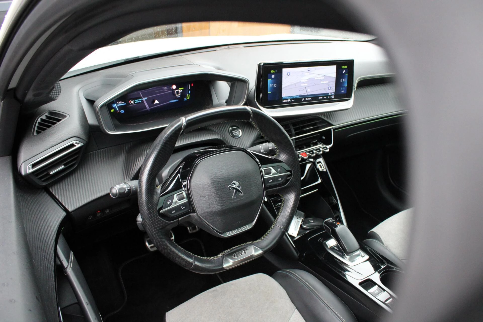 Hoofdafbeelding Peugeot e-208