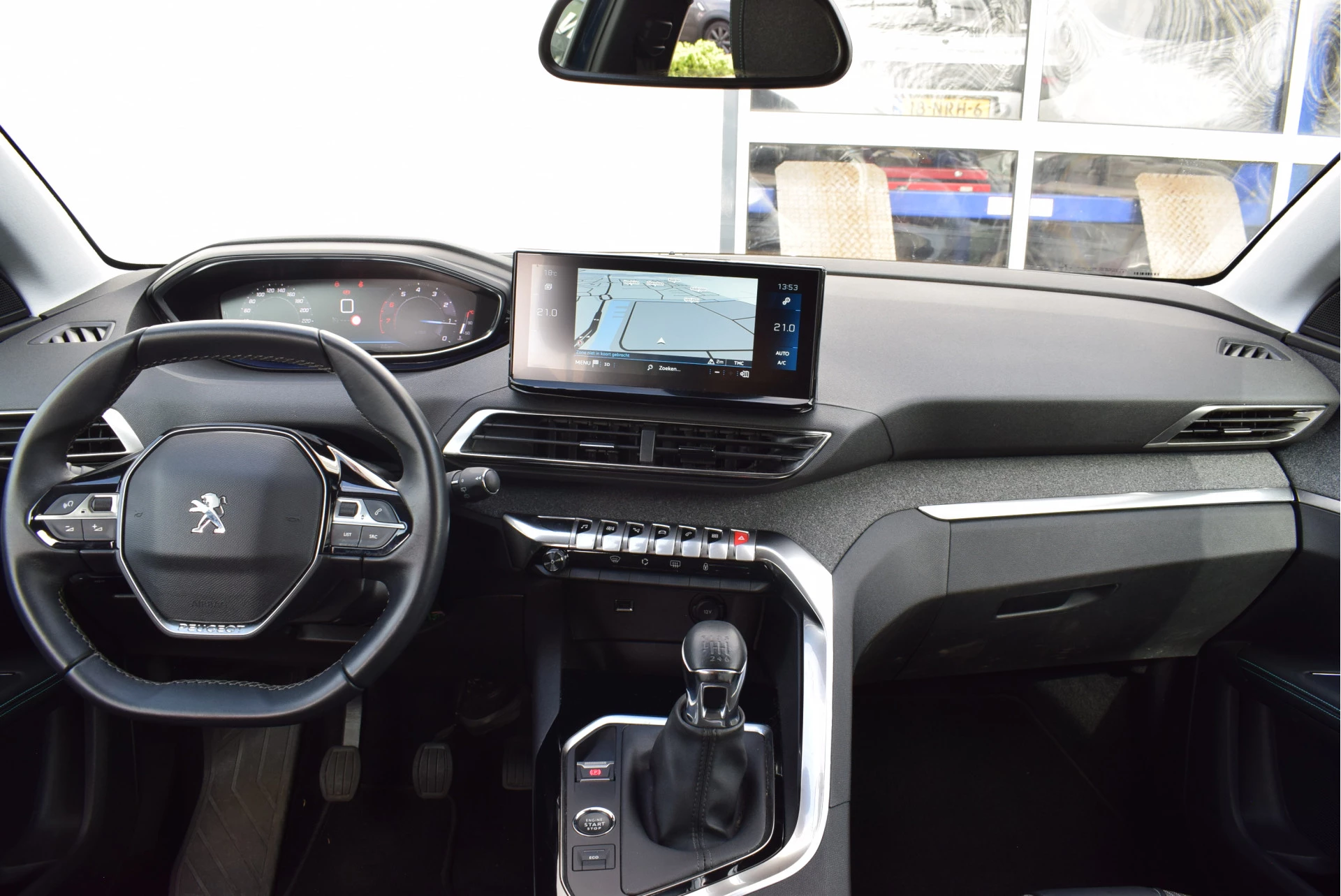 Hoofdafbeelding Peugeot 5008