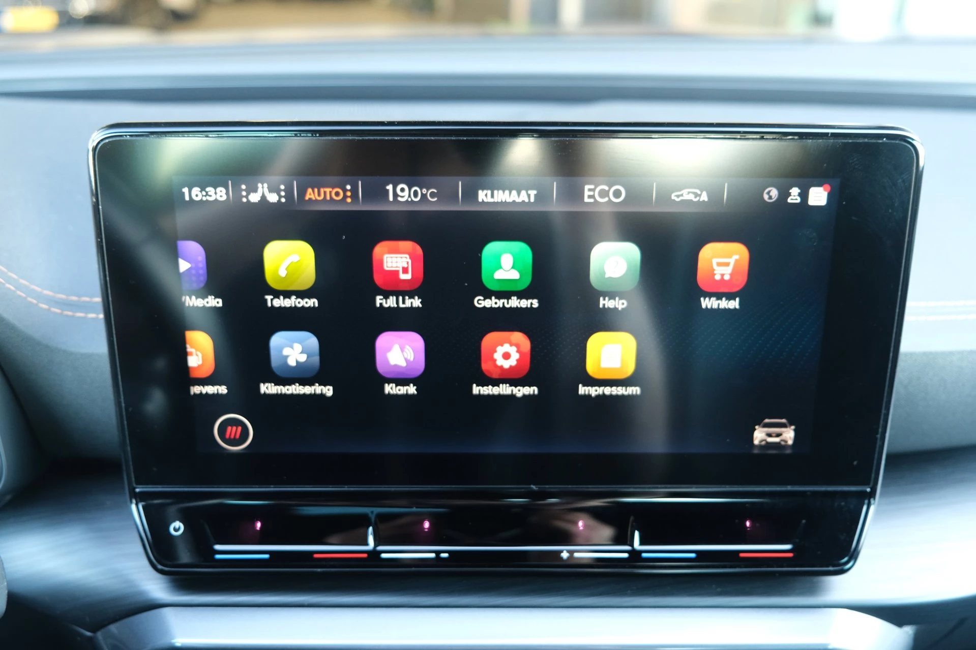 Hoofdafbeelding CUPRA Formentor