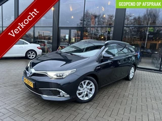 Toyota Auris 1.8 Hybrid Executive|Camera|Stoelverwarming|Navi
