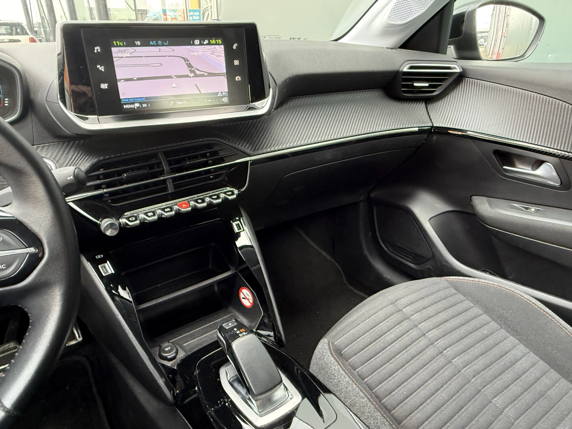 Hoofdafbeelding Peugeot e-208