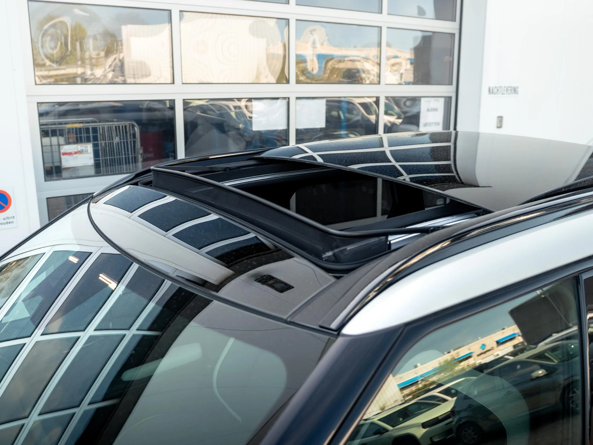 Hoofdafbeelding Kia EV5