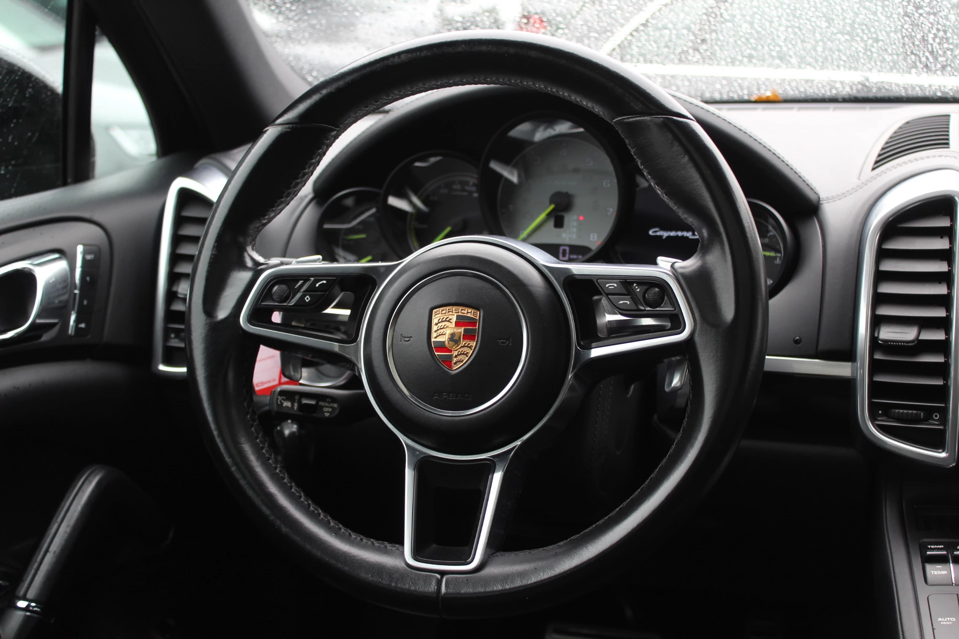 Hoofdafbeelding Porsche Cayenne