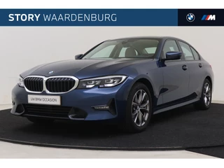 BMW 3 Serie 320i Automaat / Sportstoelen / LED / Cruise Control / Airconditioning / Live Cockpit Professional