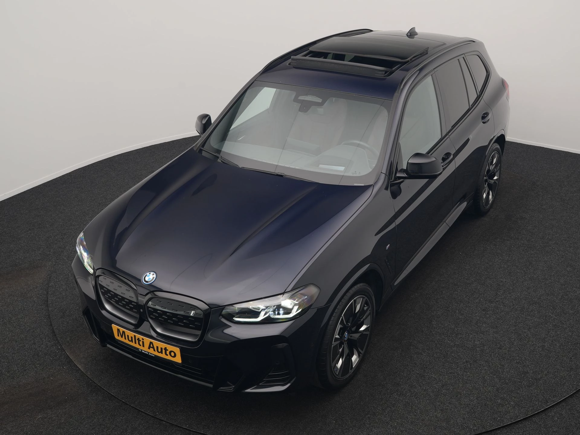 Hoofdafbeelding BMW iX3