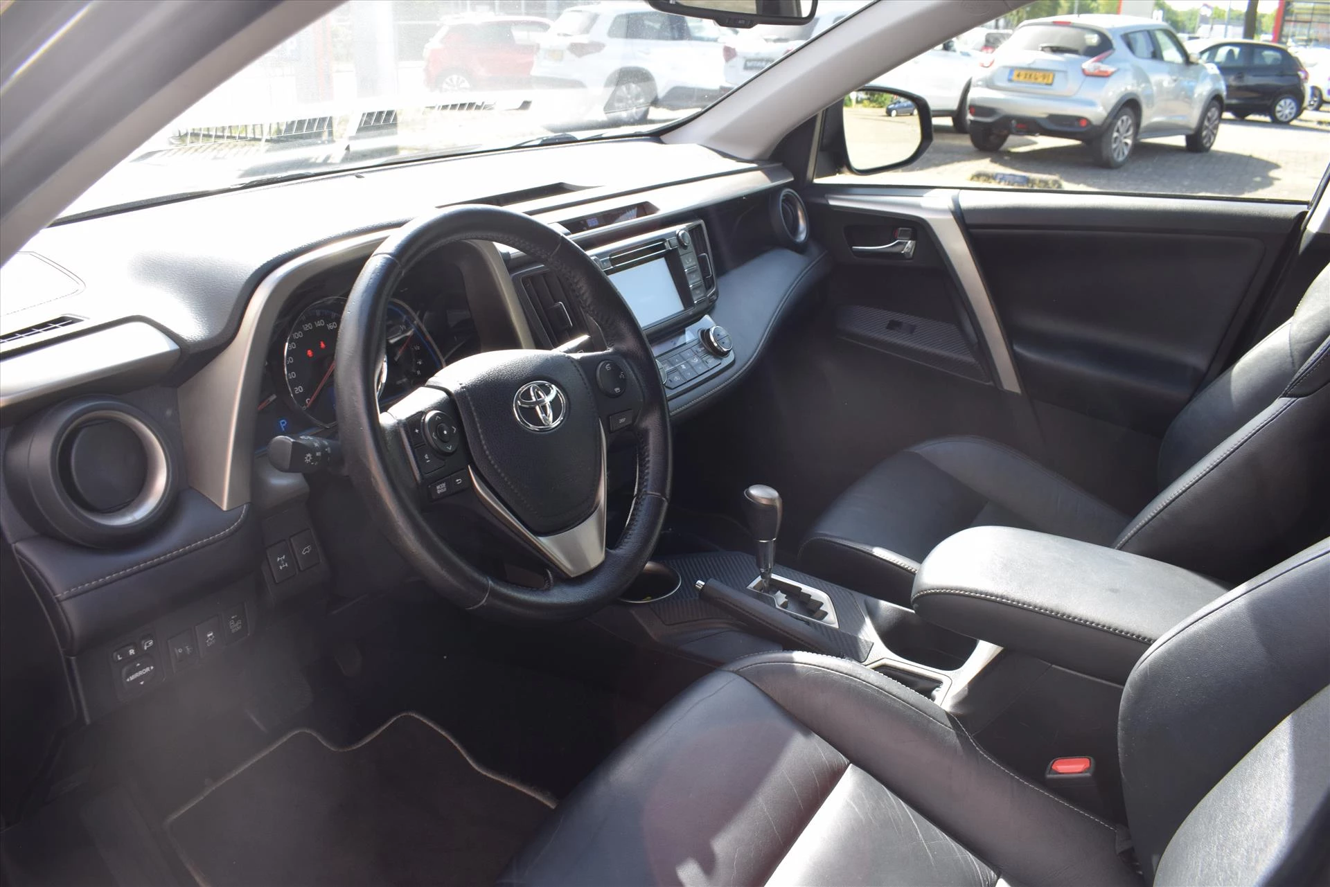 Hoofdafbeelding Toyota RAV4