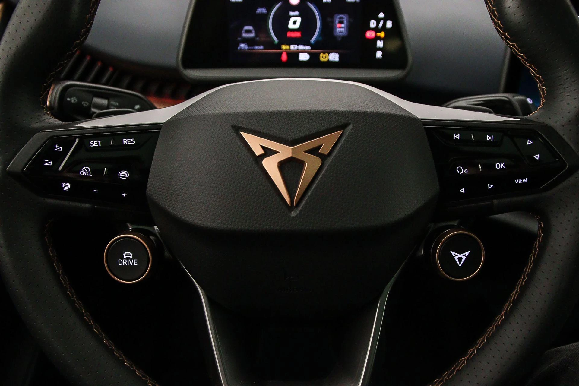 Hoofdafbeelding CUPRA Tavascan