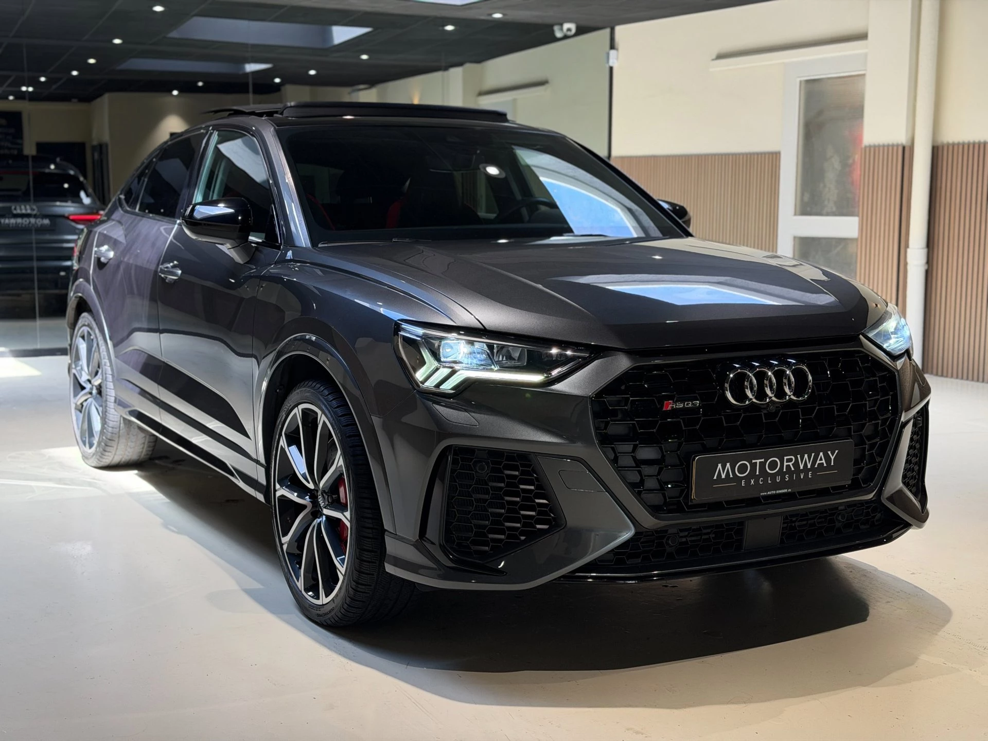 Hoofdafbeelding Audi RSQ3