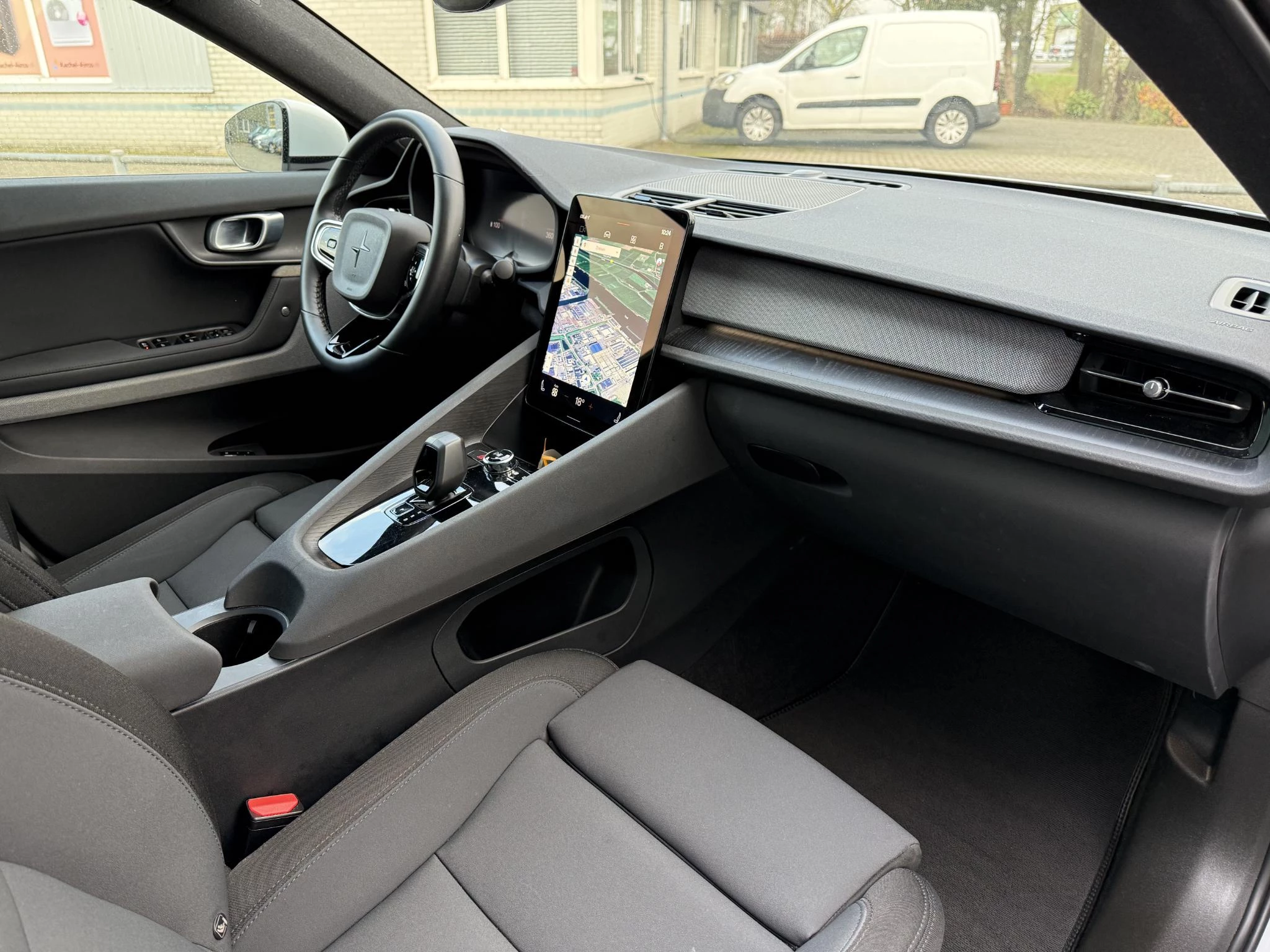 Hoofdafbeelding Polestar 2