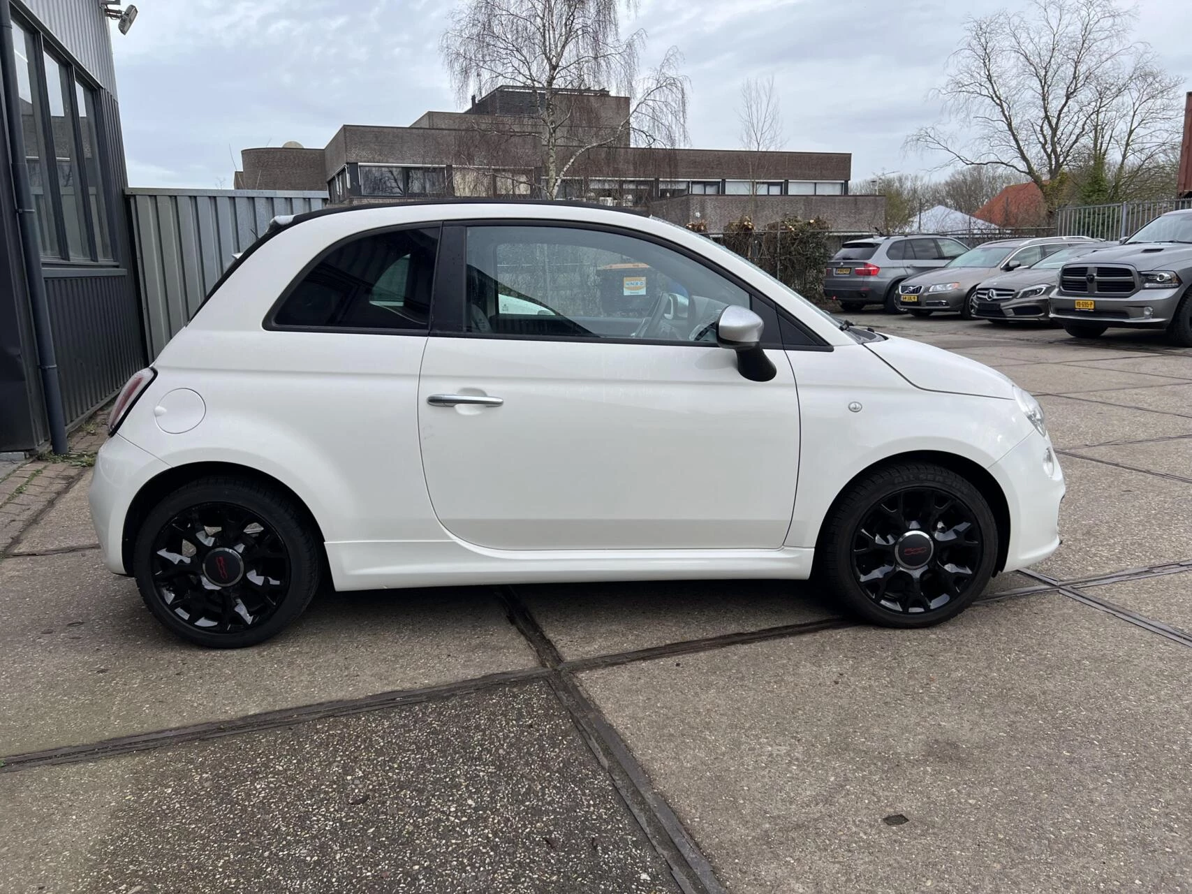 Hoofdafbeelding Fiat 500C