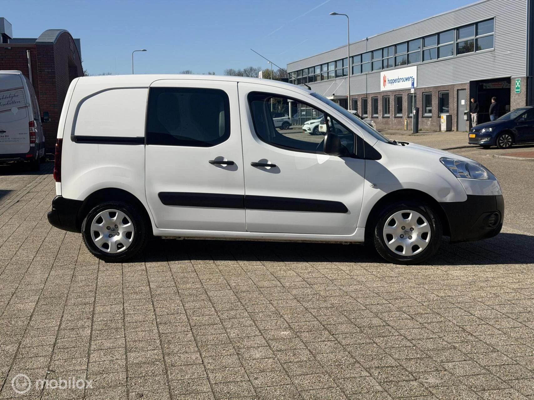 Hoofdafbeelding Peugeot Partner