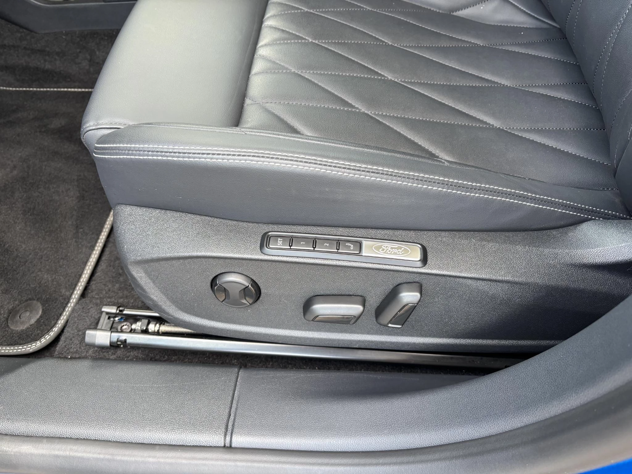 Hoofdafbeelding Ford Explorer