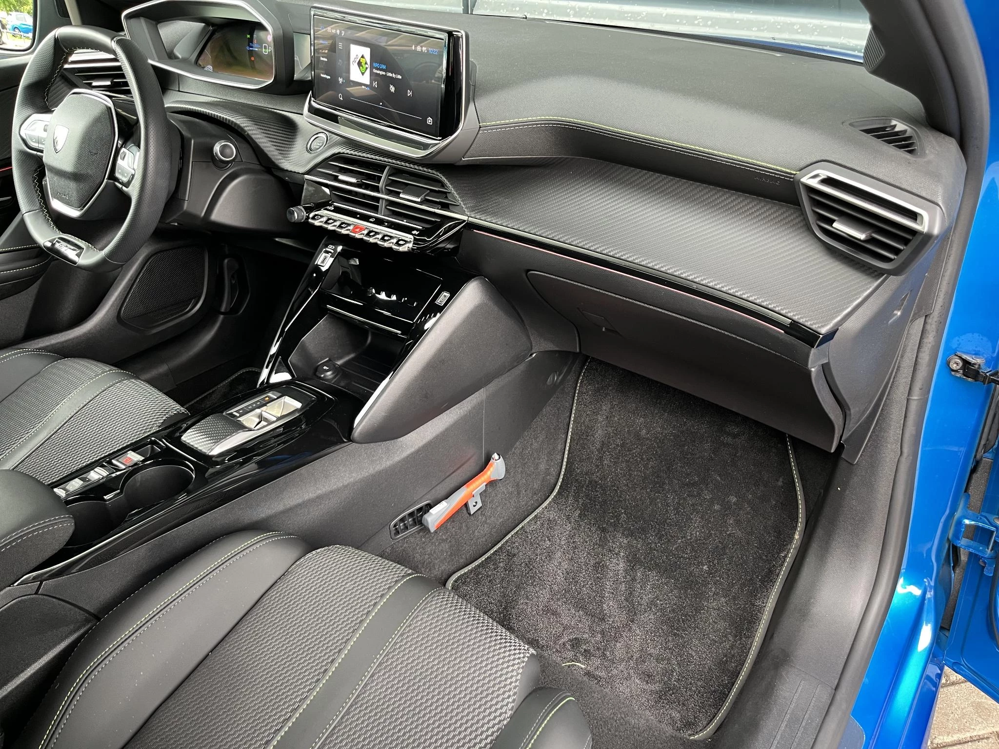 Hoofdafbeelding Peugeot e-208