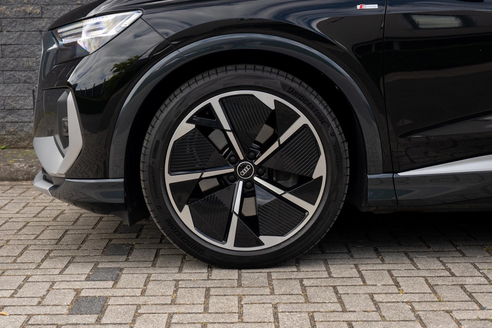 Hoofdafbeelding Audi Q4 e-tron