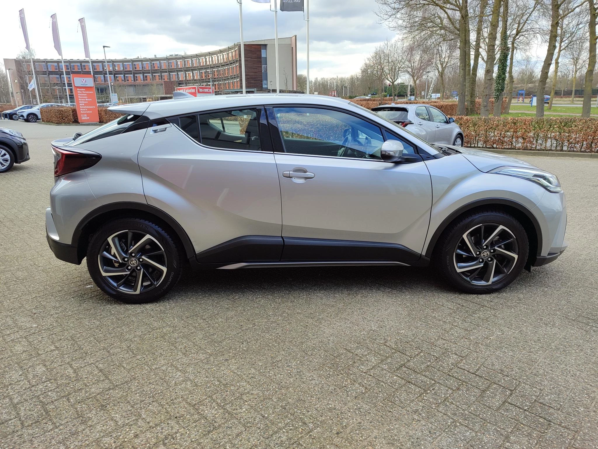Hoofdafbeelding Toyota C-HR