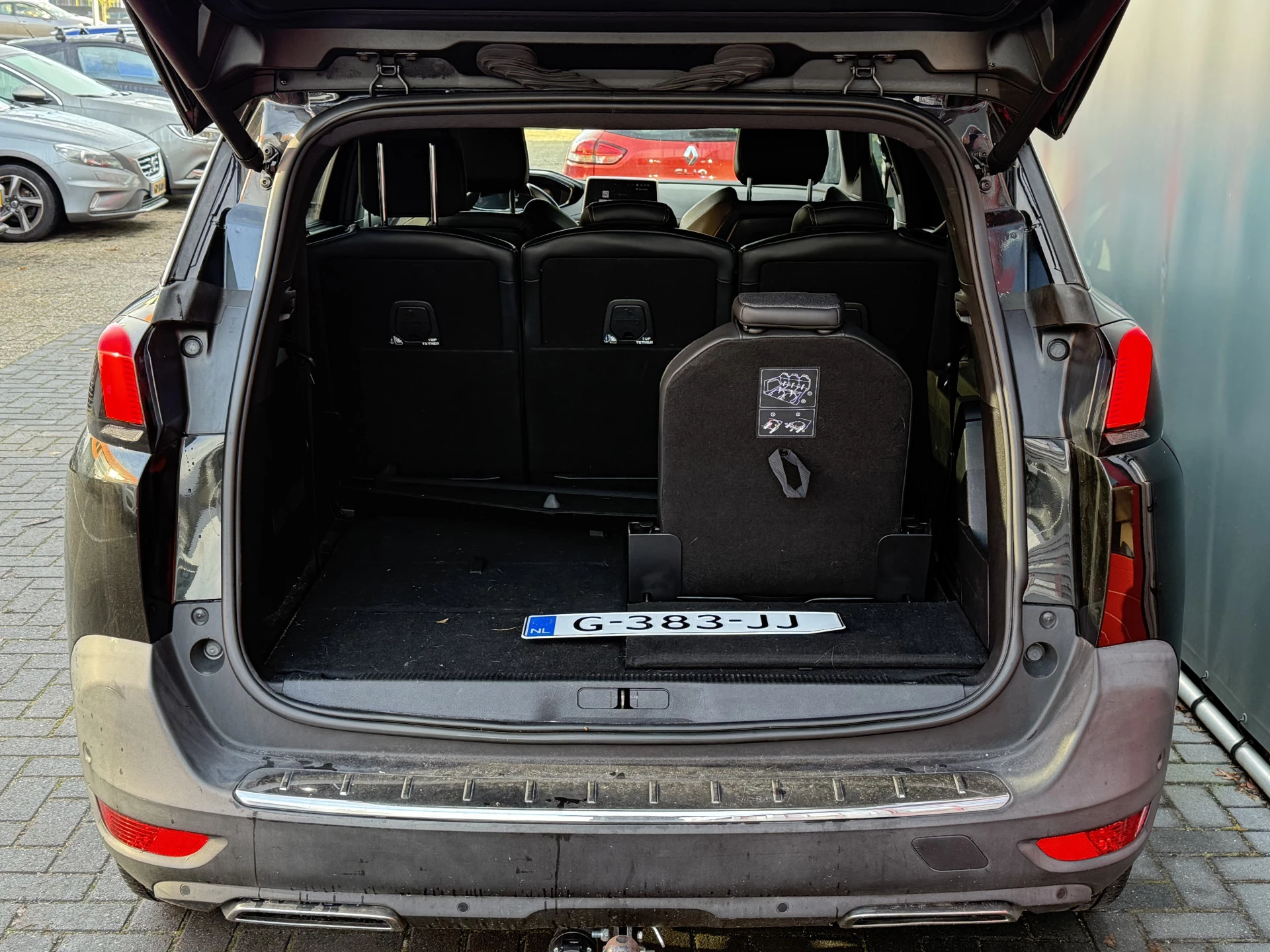 Hoofdafbeelding Peugeot 5008