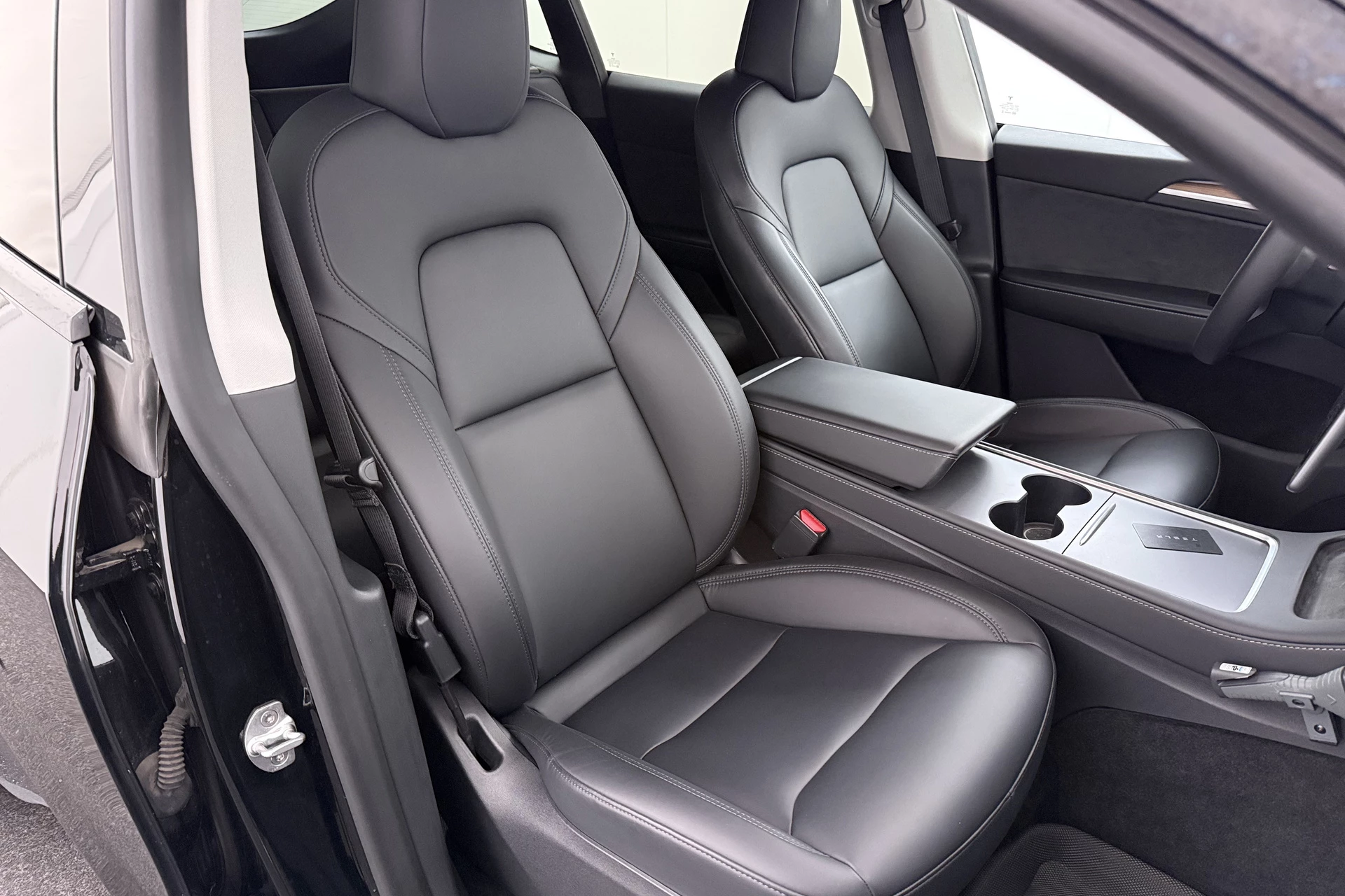 Hoofdafbeelding Tesla Model Y