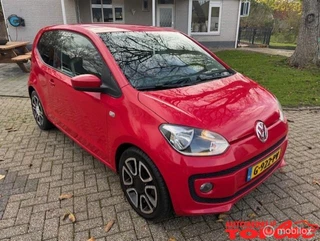Volkswagen Up! 1.0 high up! Cruise, Navi, Airco Apk 5-8-2026
