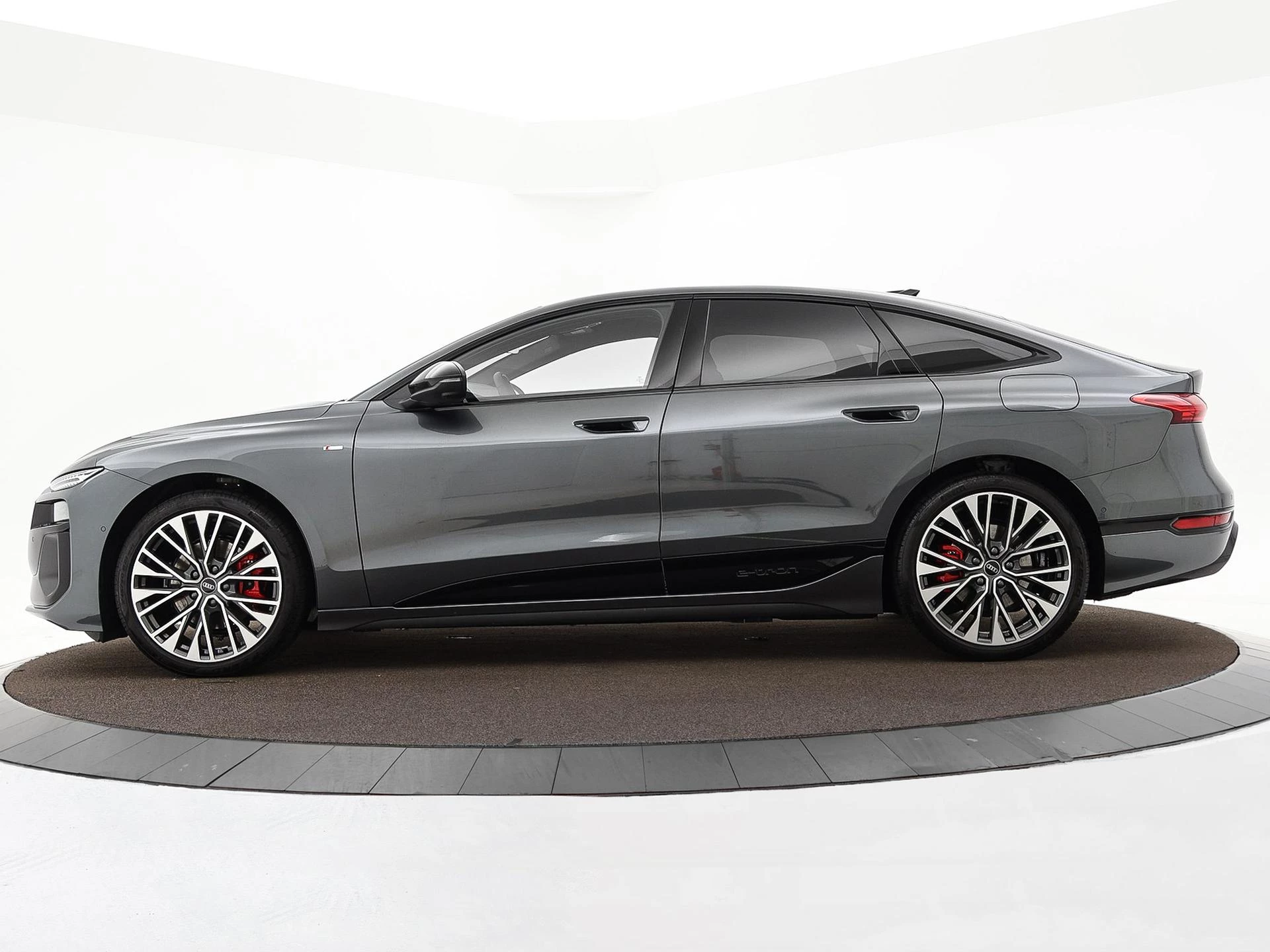 Hoofdafbeelding Audi A6 Sportback e-tron