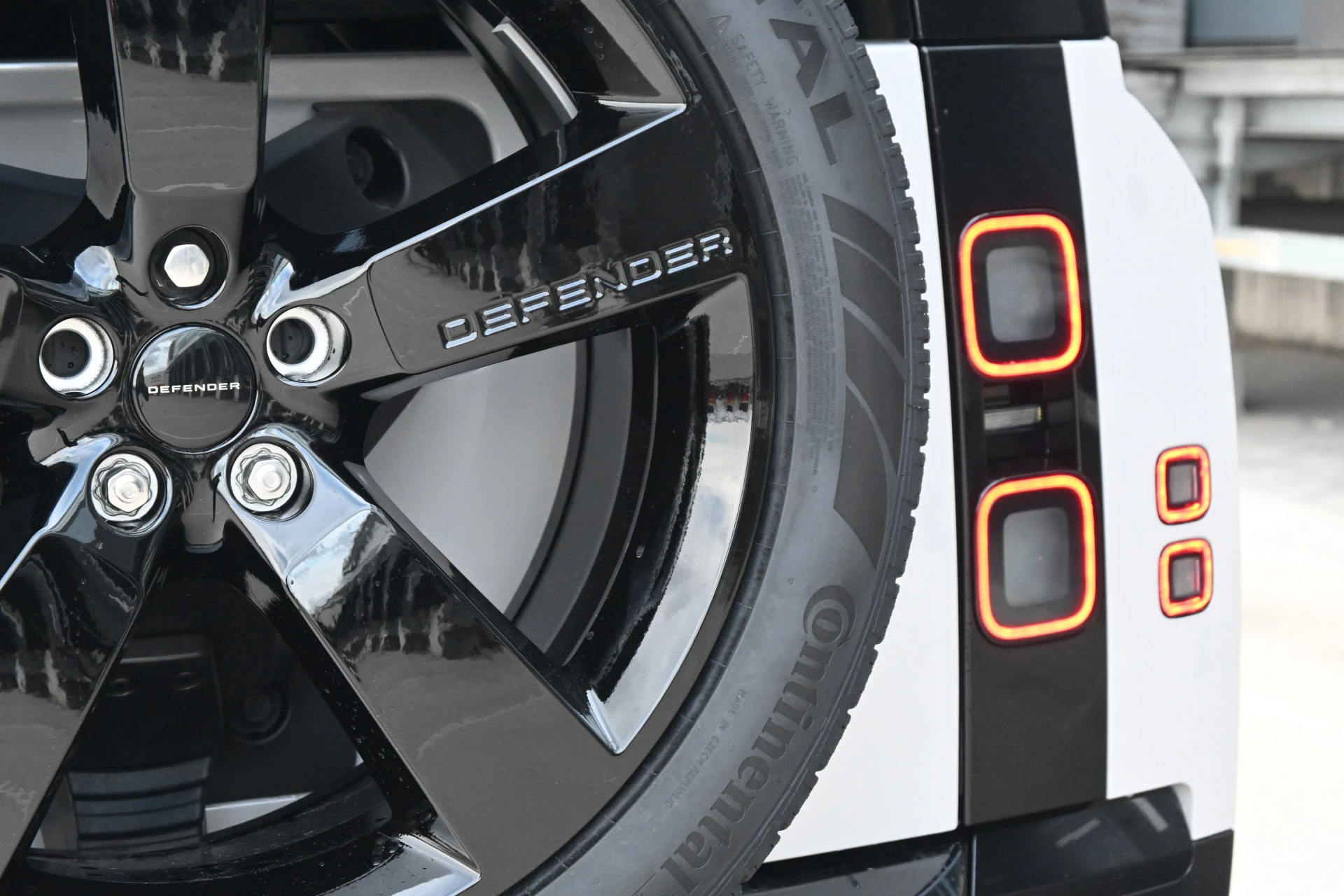 Hoofdafbeelding Land Rover Defender