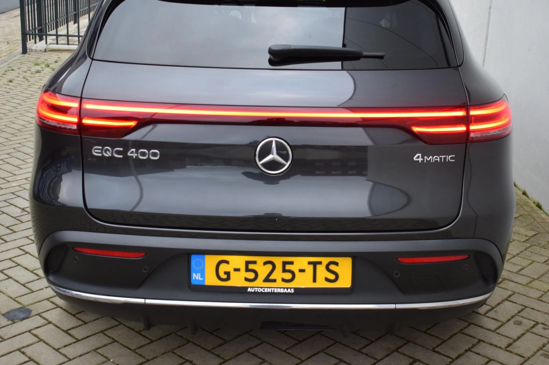 Hoofdafbeelding Mercedes-Benz EQC