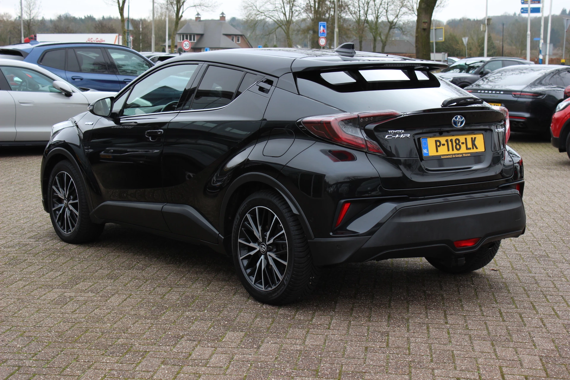 Hoofdafbeelding Toyota C-HR