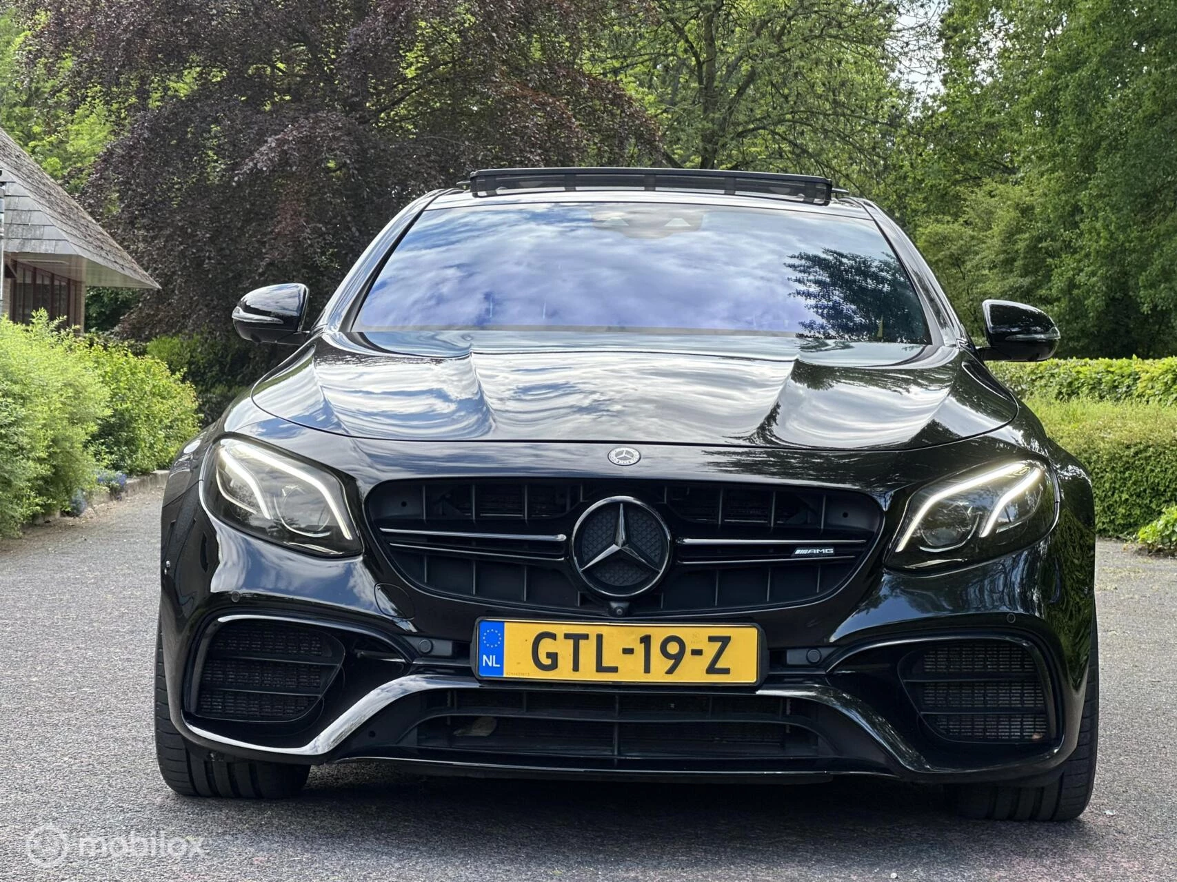 Hoofdafbeelding Mercedes-Benz E-Klasse