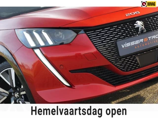 Peugeot 208 1.2 PureTech GT-line | Rouge Elixer | 3D-cockpit/AppleCarplay/LED/Camera/NAV - Lekker sportief!