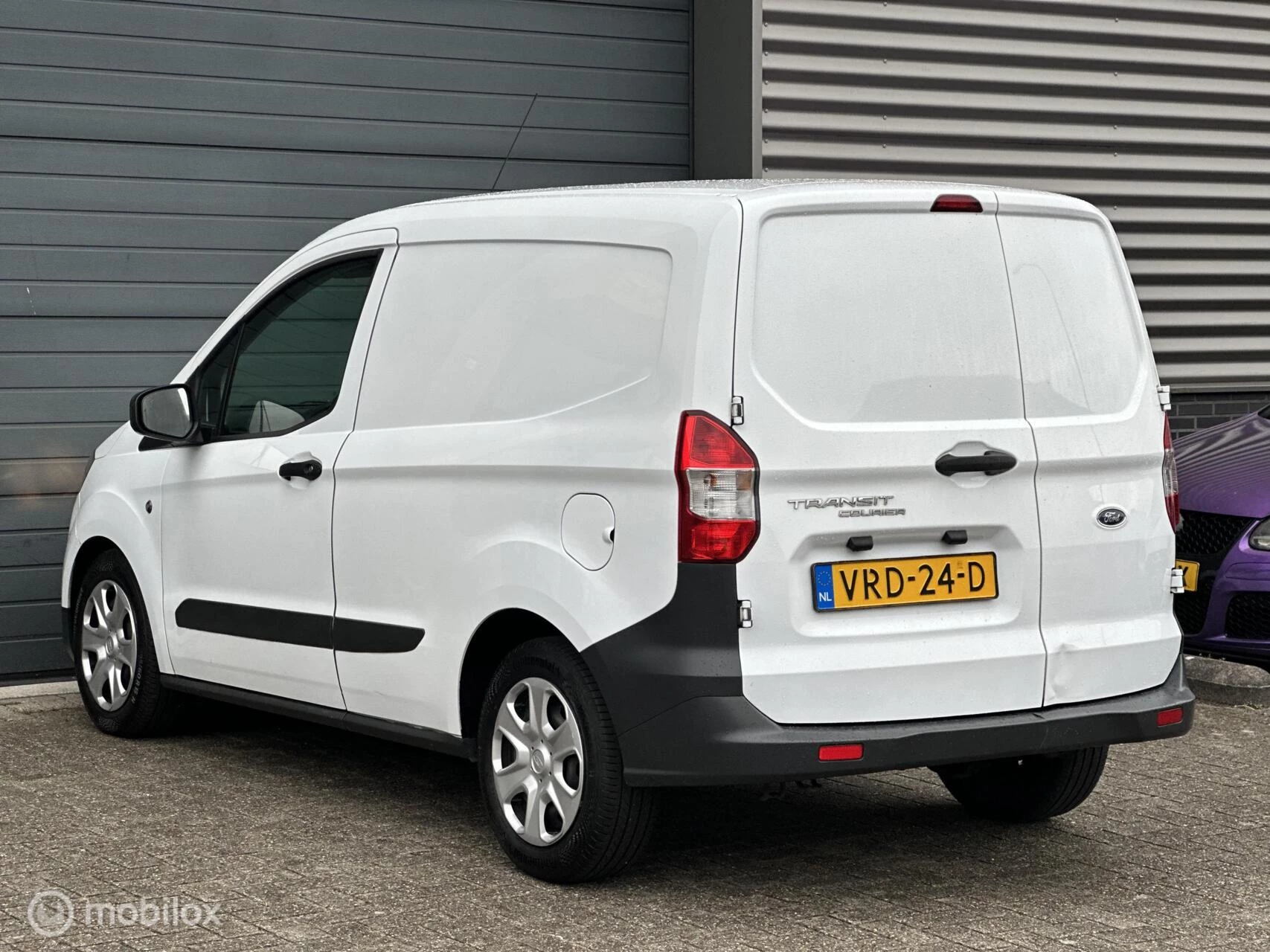 Hoofdafbeelding Ford Transit Courier