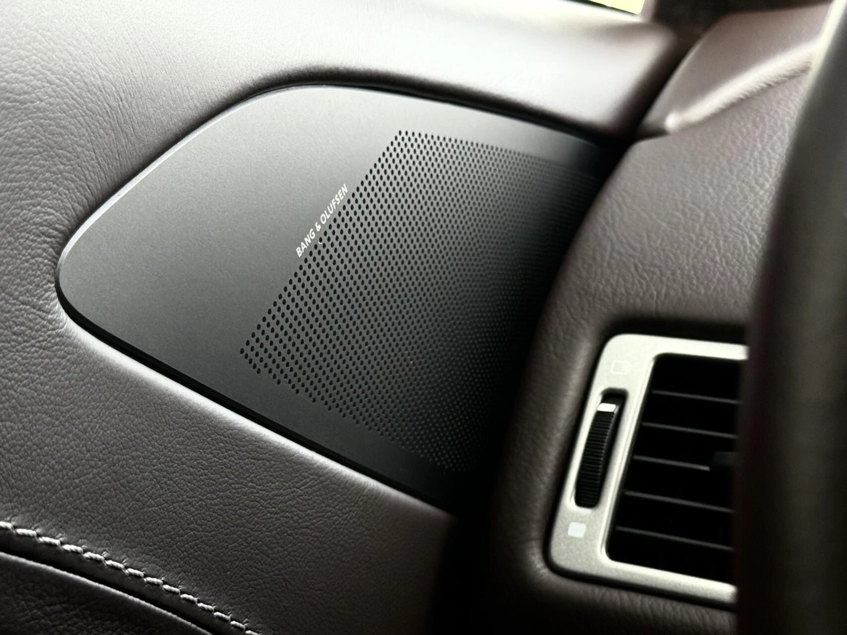 Hoofdafbeelding Aston Martin Rapide