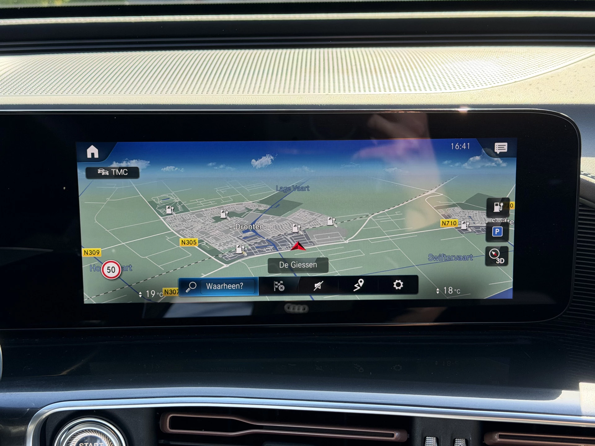 Hoofdafbeelding Mercedes-Benz EQC