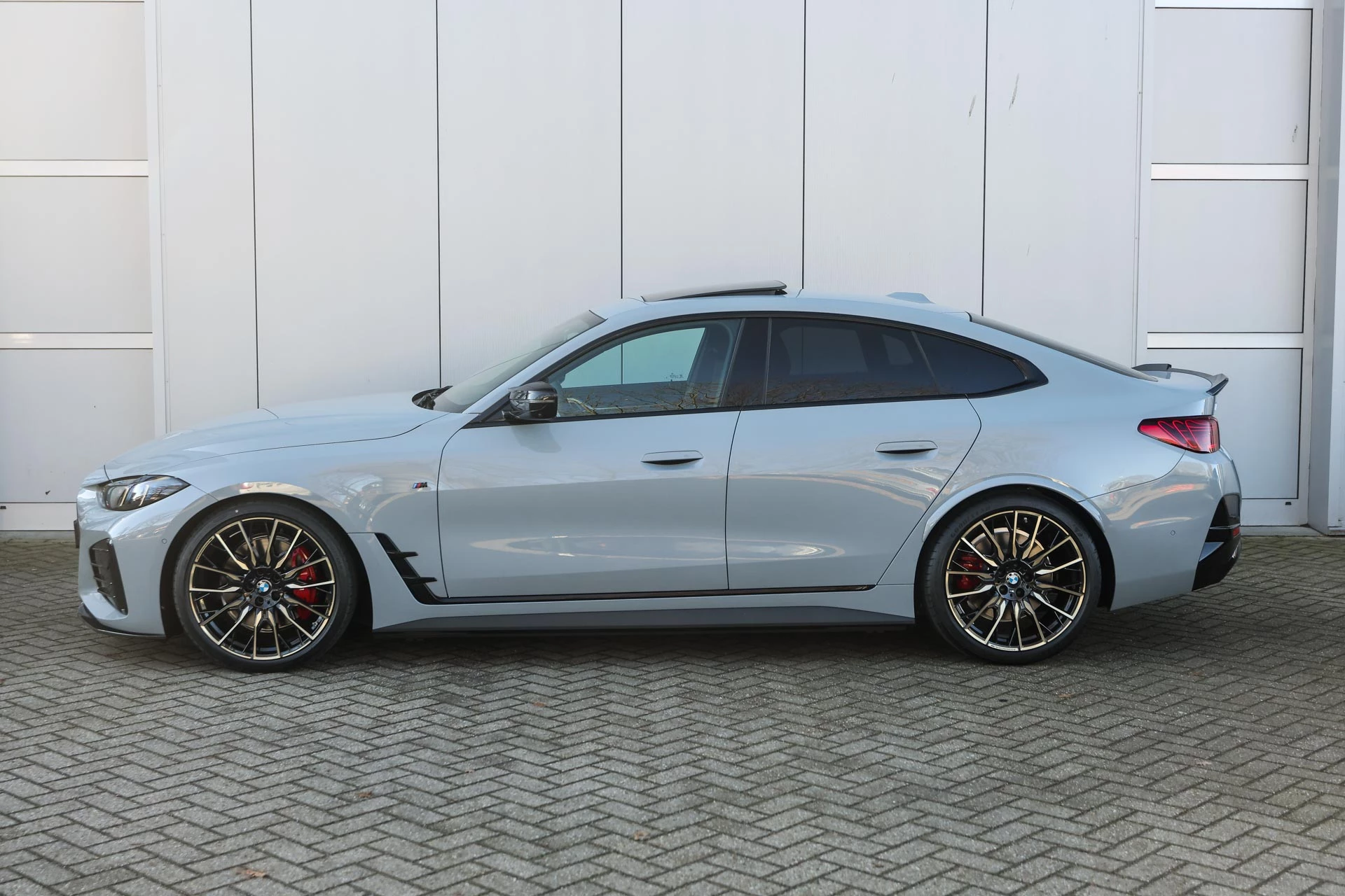 Hoofdafbeelding BMW i4