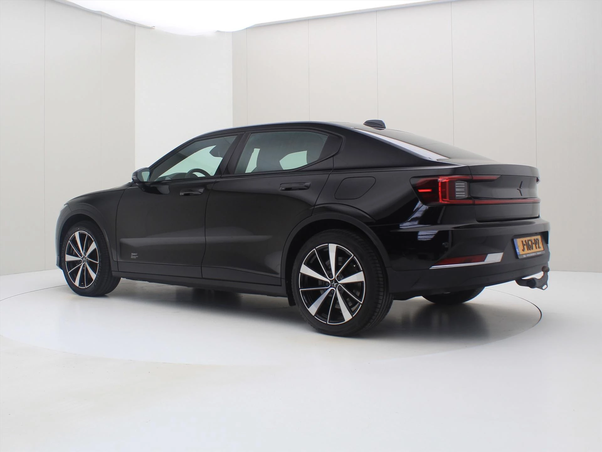 Hoofdafbeelding Polestar 2