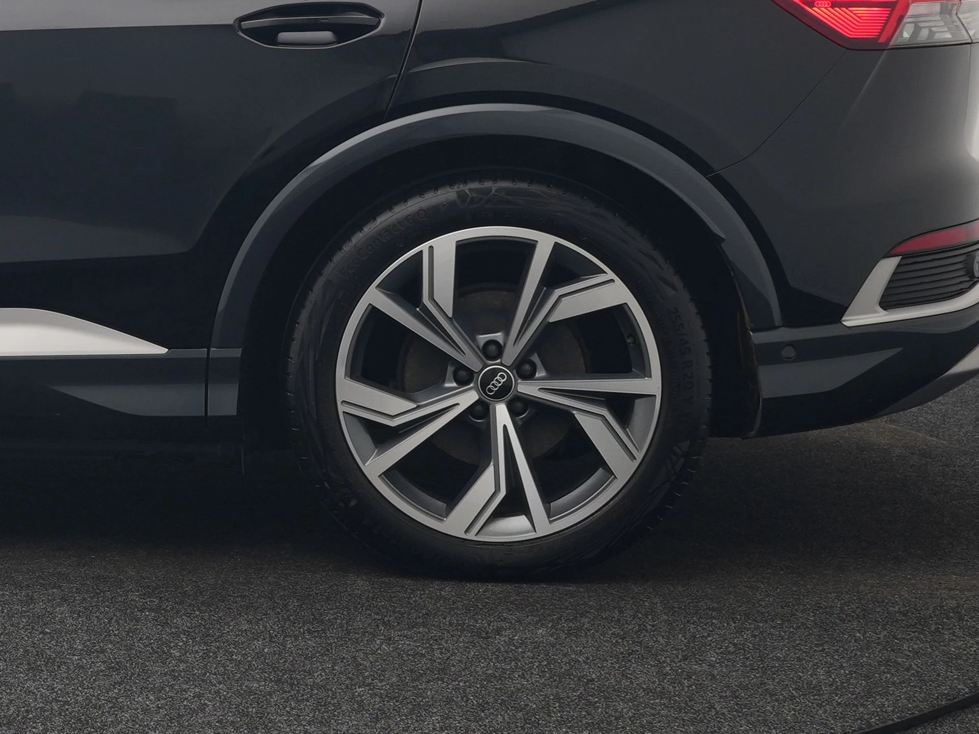 Hoofdafbeelding Audi Q4 e-tron