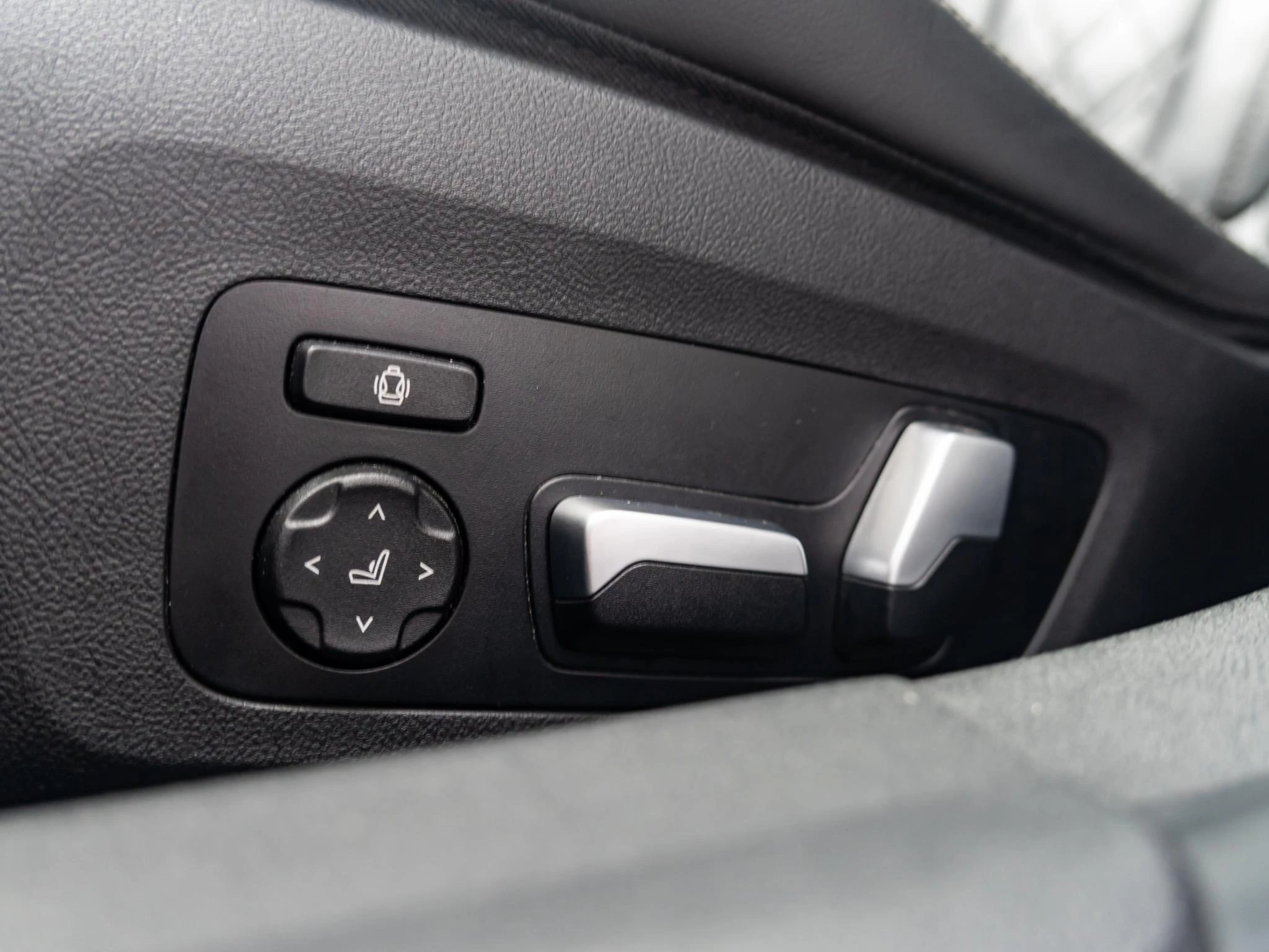 Hoofdafbeelding Alpina B3