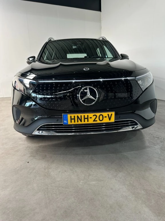 Hoofdafbeelding Mercedes-Benz EQB