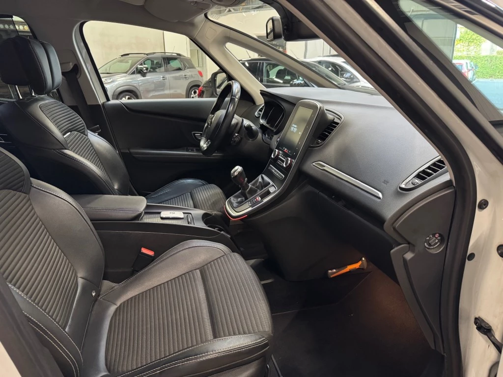 Hoofdafbeelding Renault Scénic