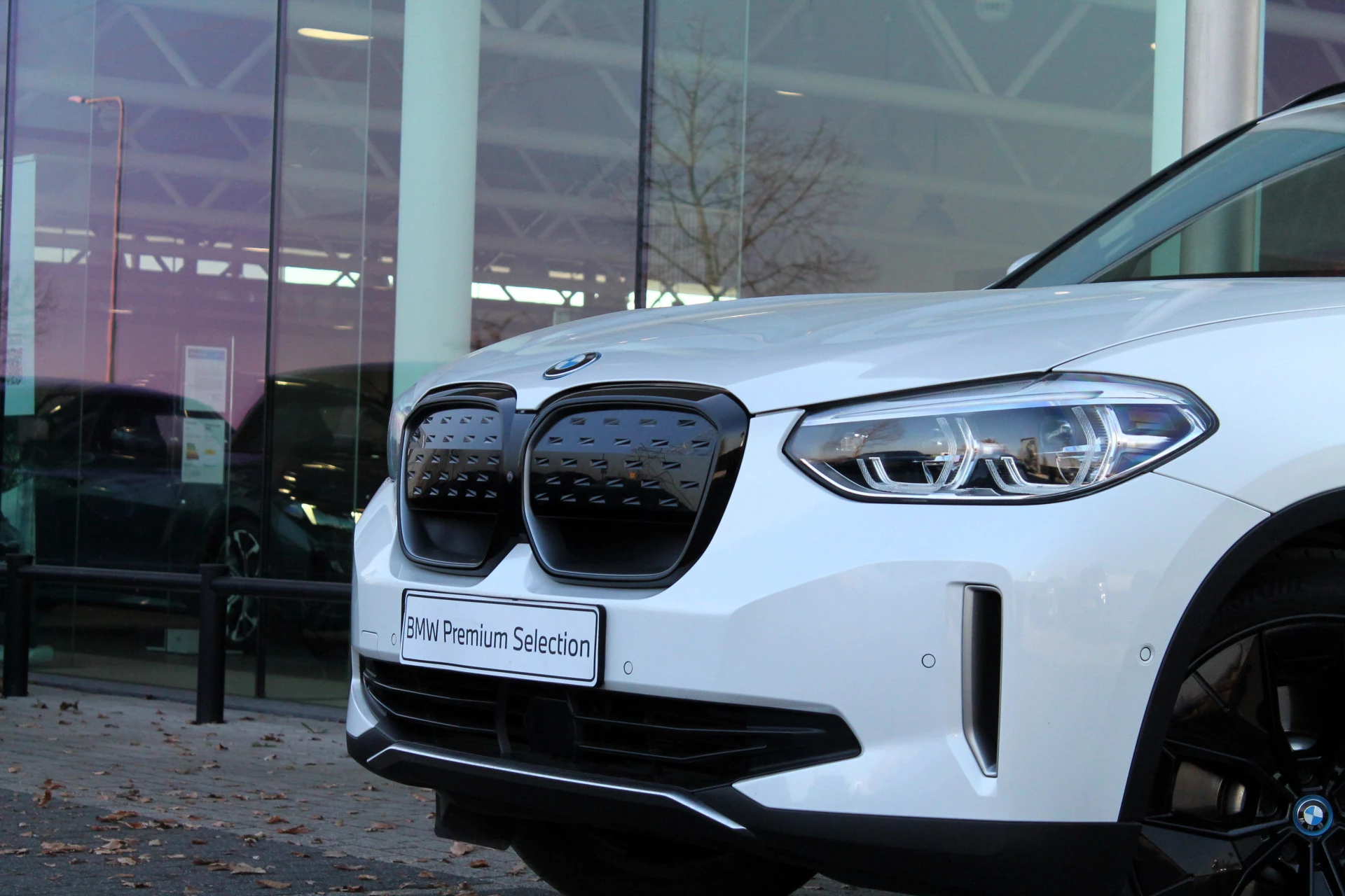 Hoofdafbeelding BMW iX3