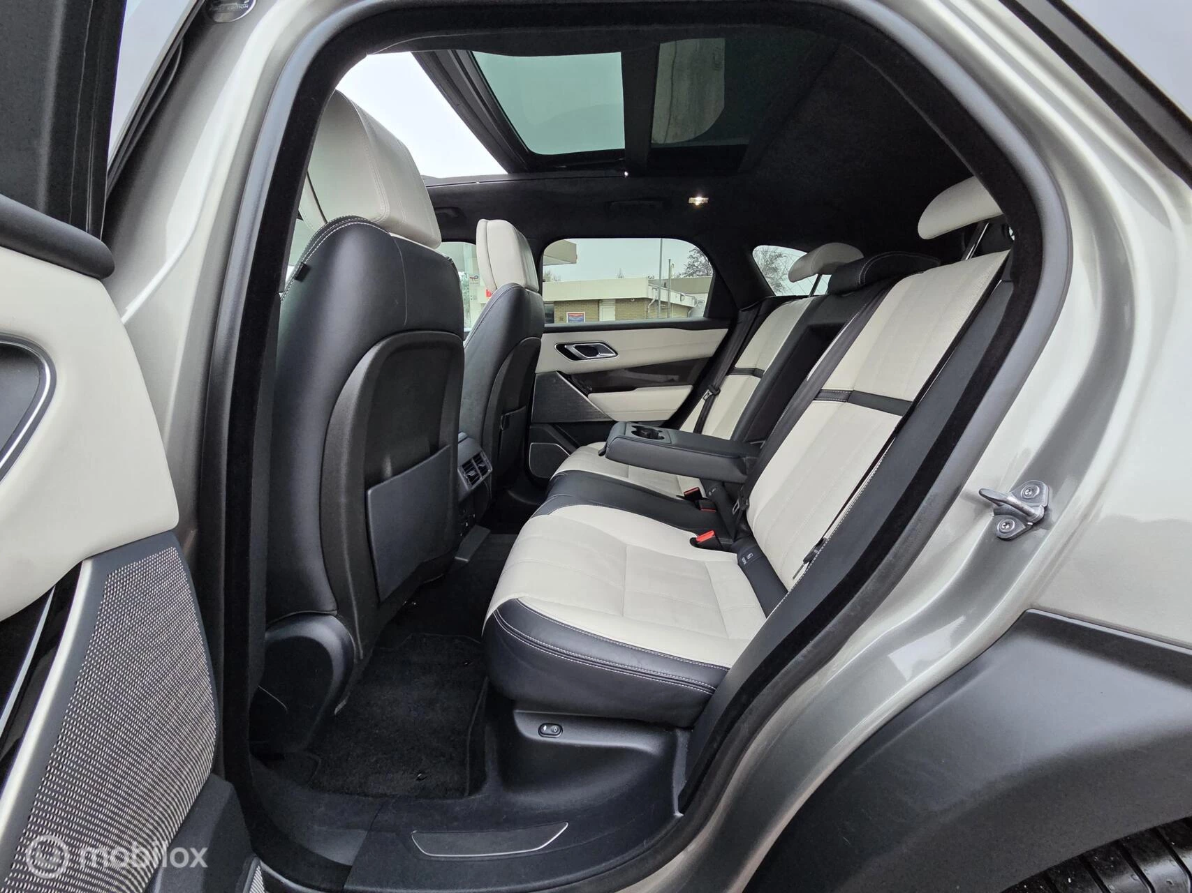 Hoofdafbeelding Land Rover Range Rover Velar