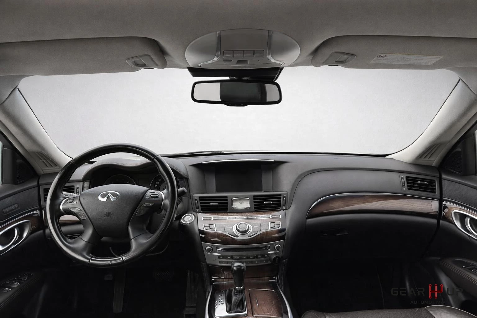 Hoofdafbeelding Infiniti M