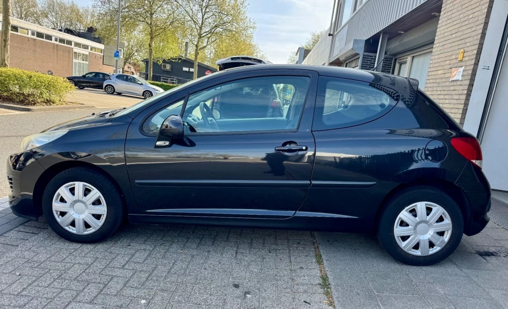 Hoofdafbeelding Peugeot 207