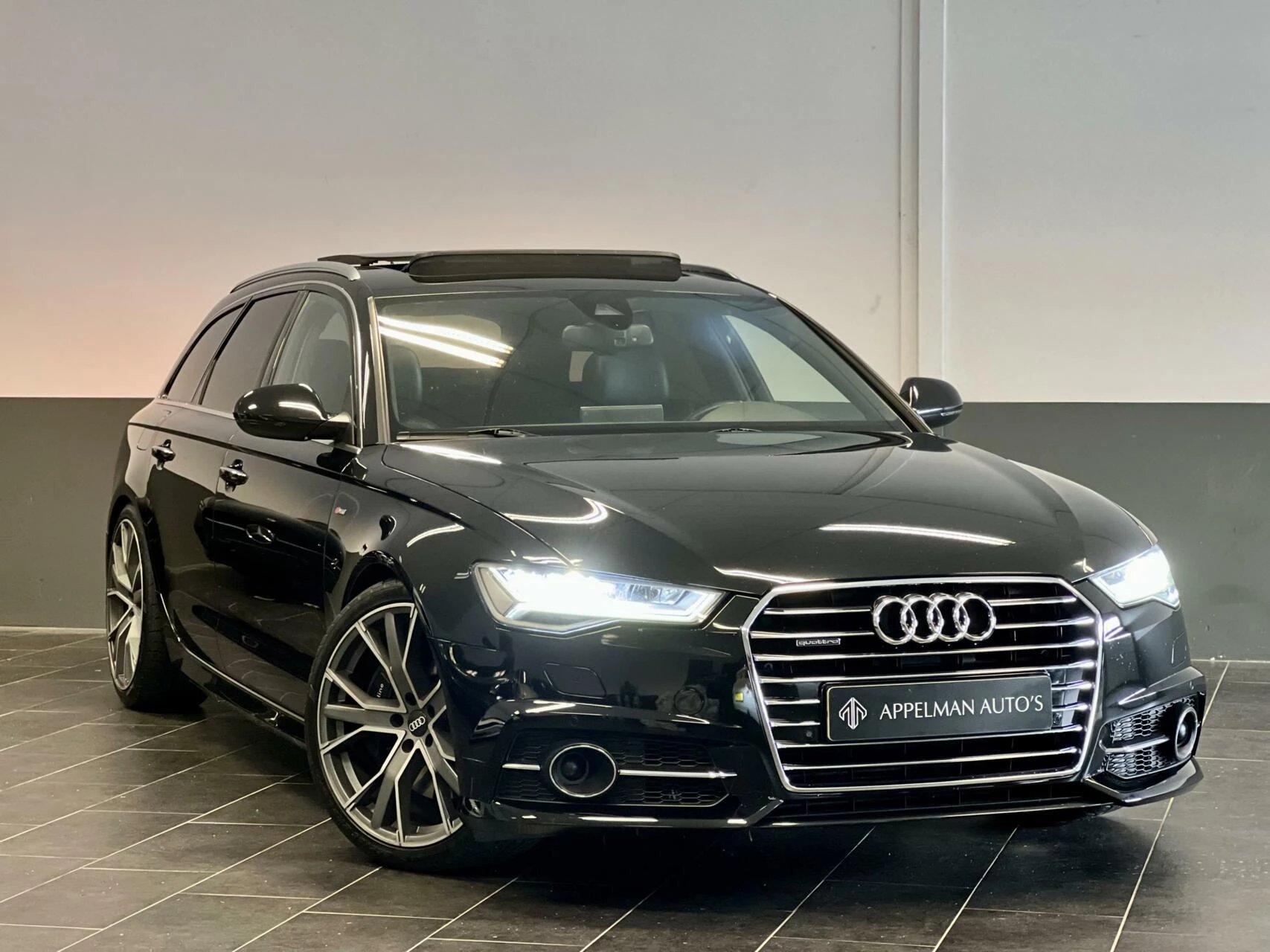 Hoofdafbeelding Audi A6