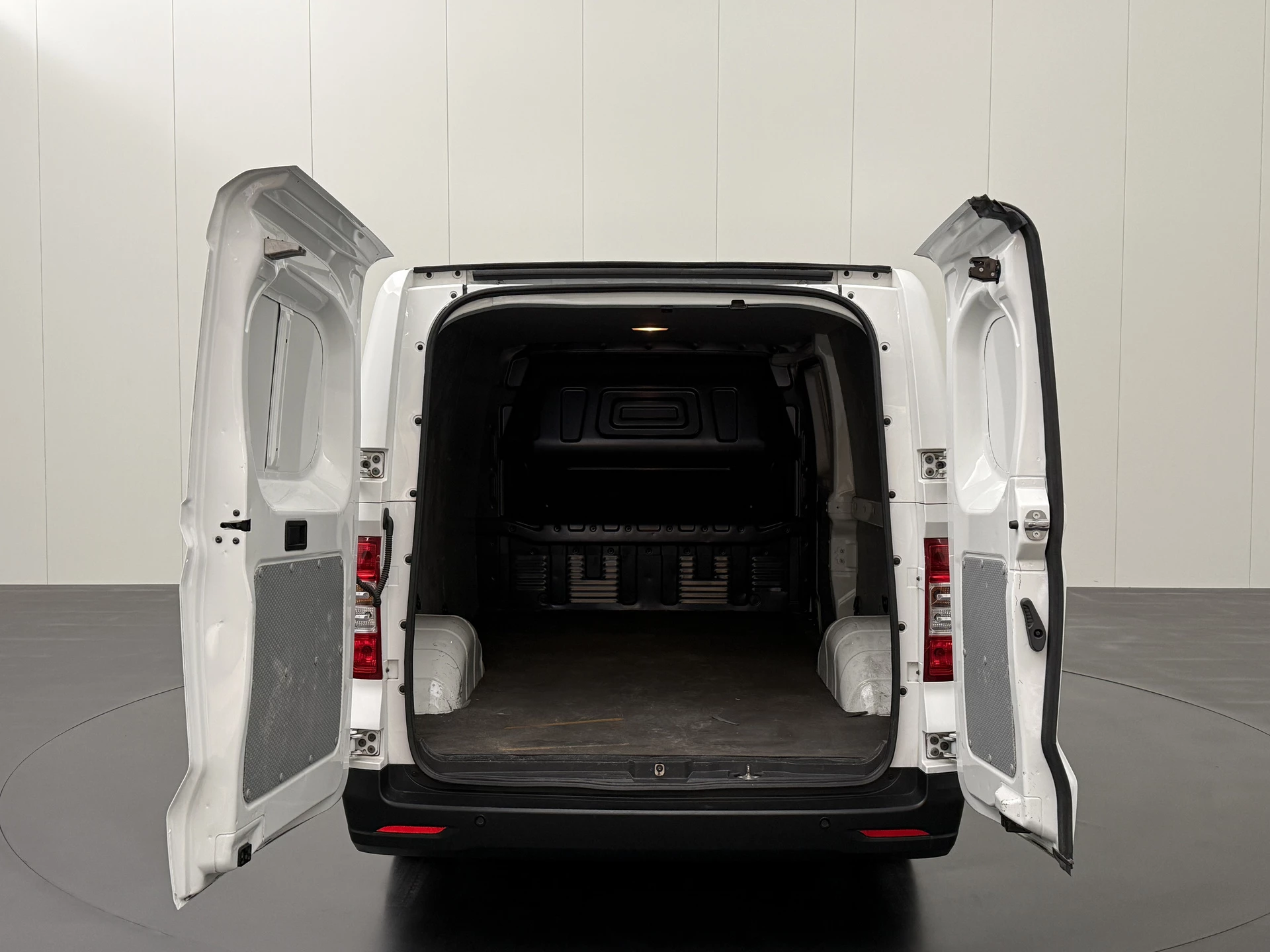 Hoofdafbeelding Maxus eDeliver3