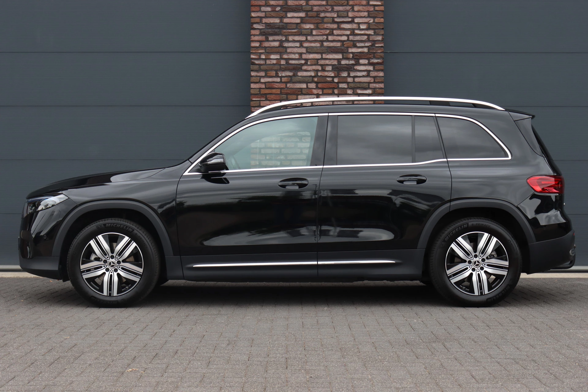 Hoofdafbeelding Mercedes-Benz EQB