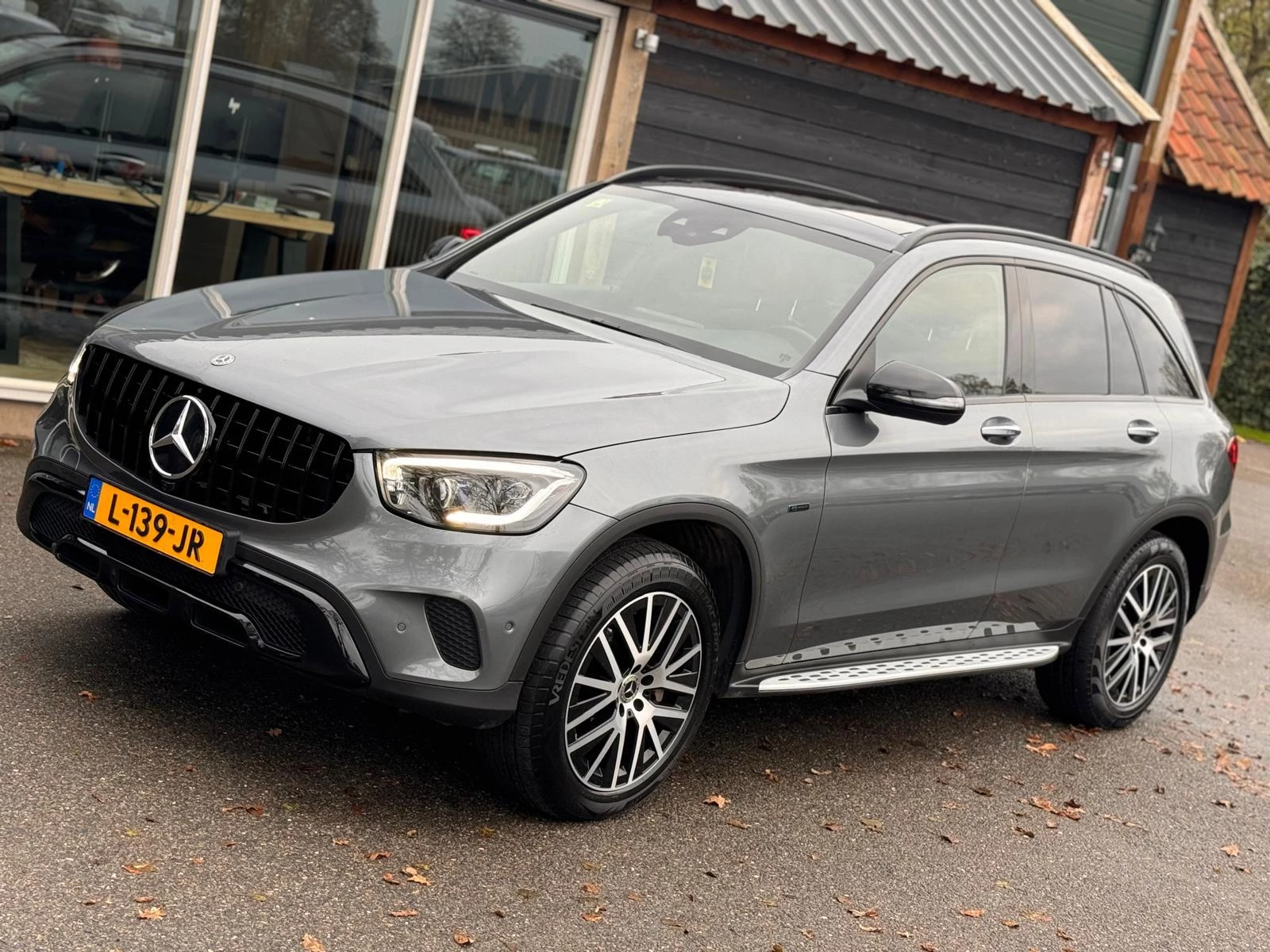 Hoofdafbeelding Mercedes-Benz GLC