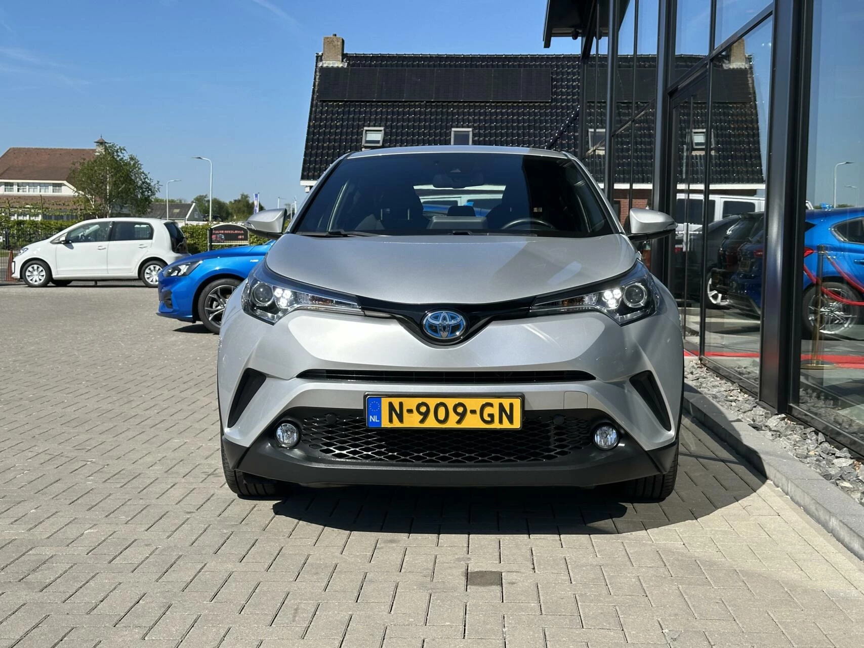 Hoofdafbeelding Toyota C-HR