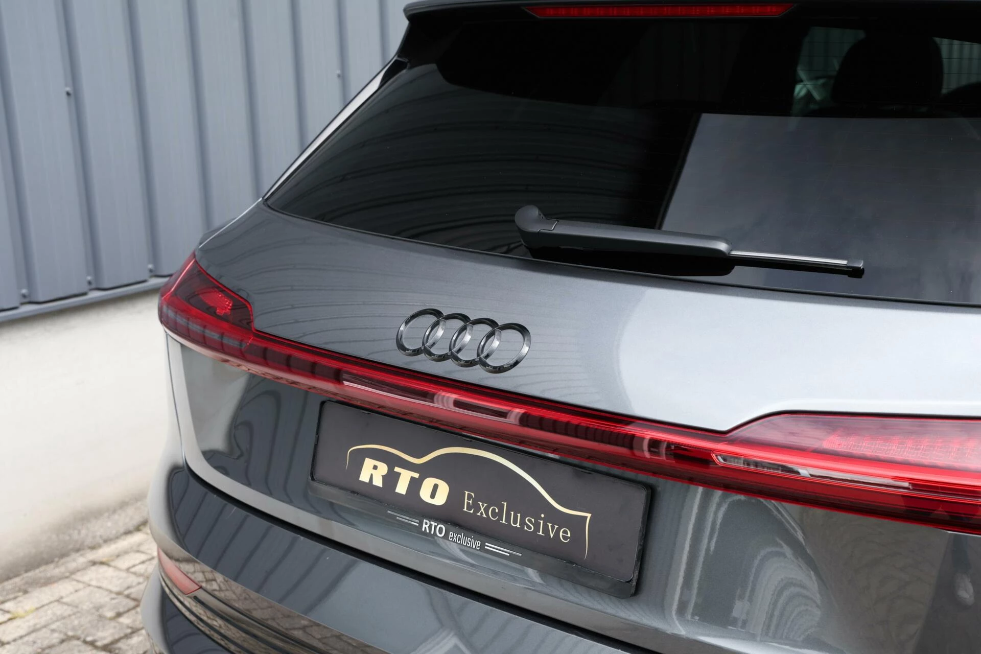 Hoofdafbeelding Audi e-tron