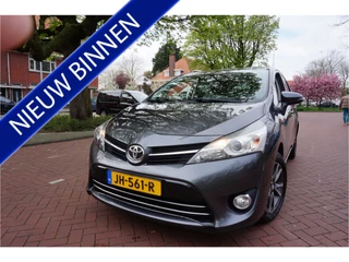 Hoofdafbeelding Toyota Verso Toyota Verso 1.8 VVT-i Business Panoramadak, bluth.telefoon,dashcam