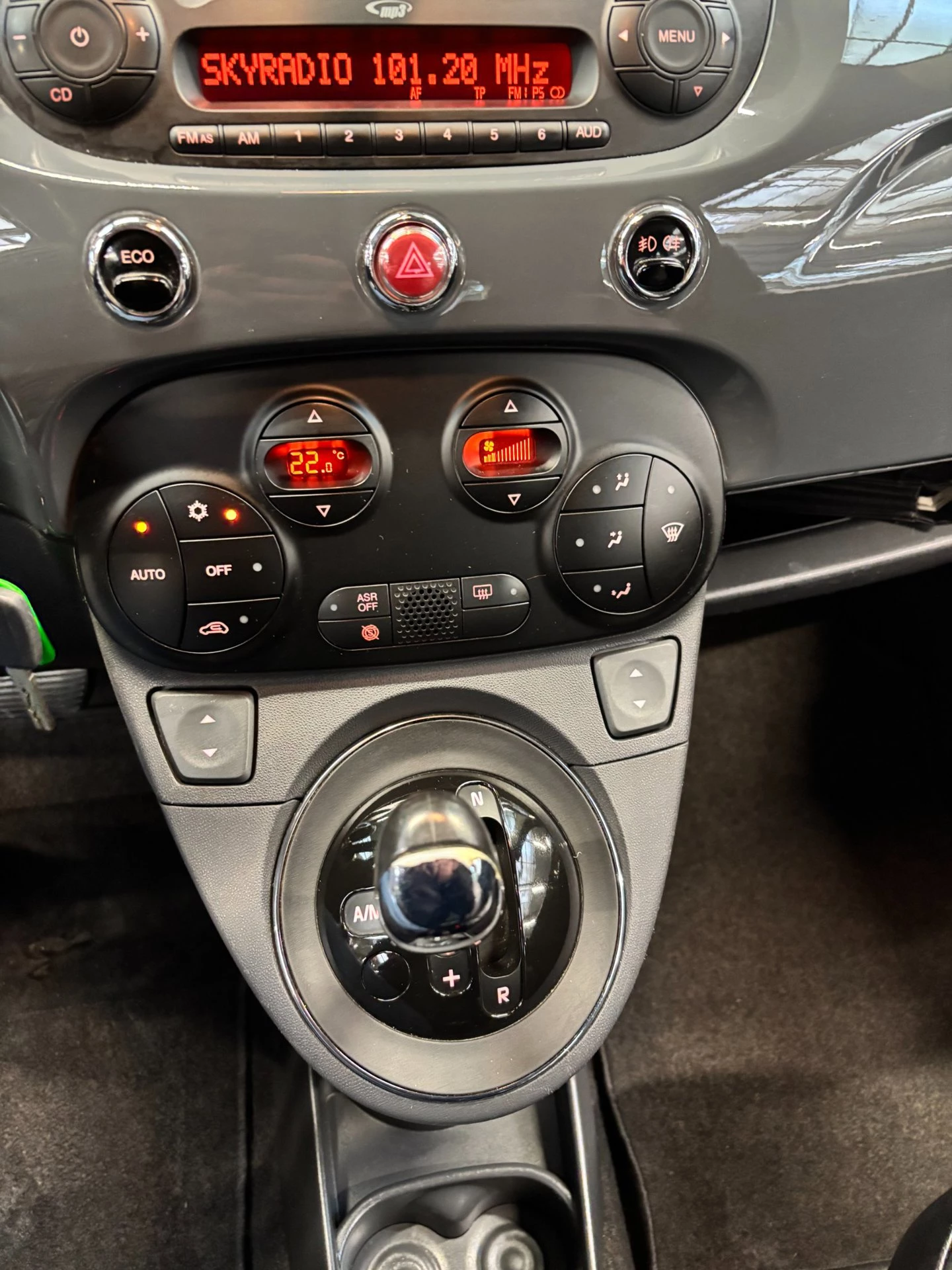 Hoofdafbeelding Fiat 500C