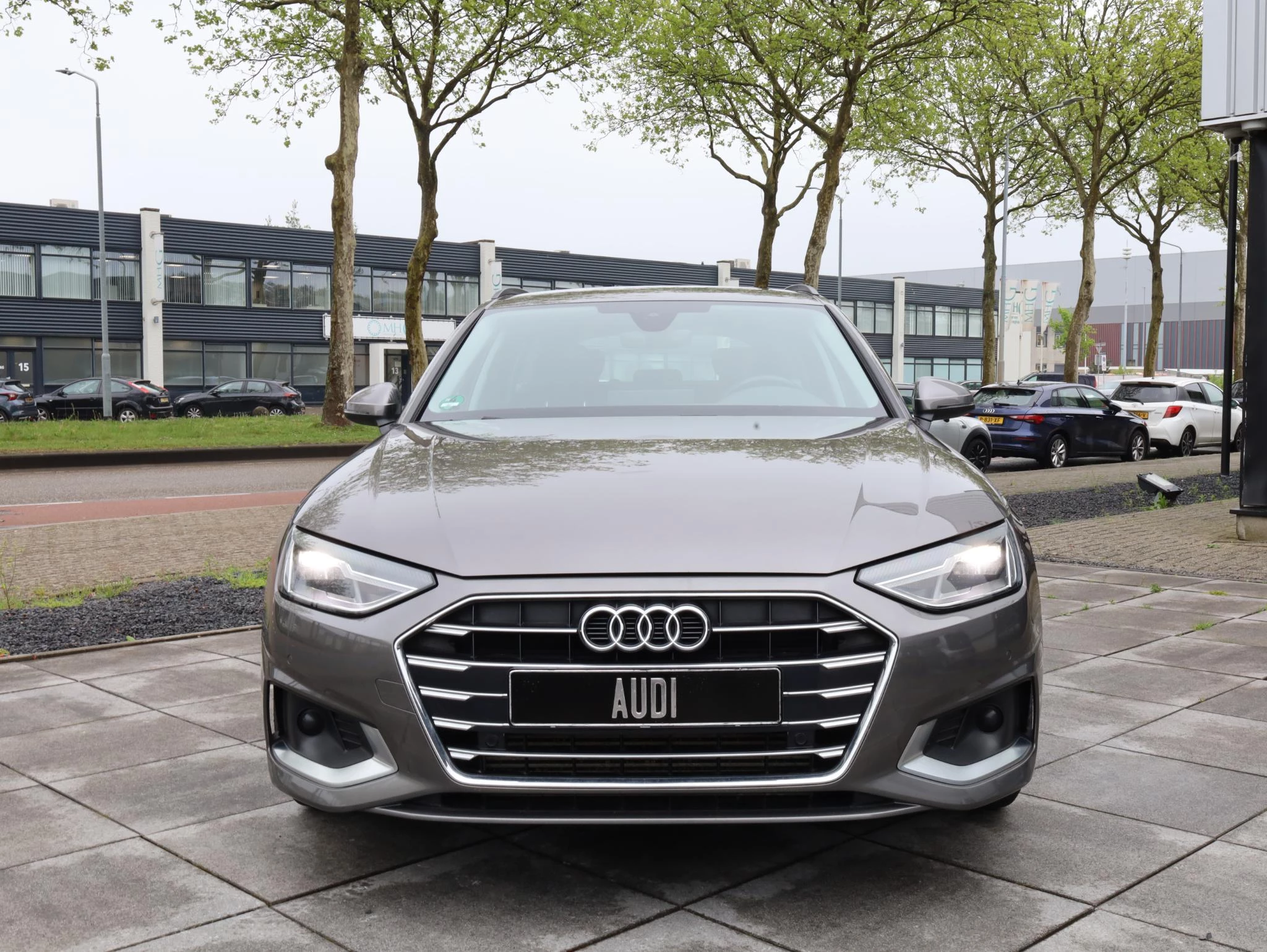 Hoofdafbeelding Audi A4
